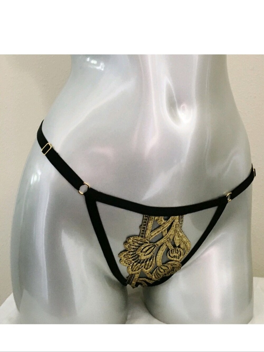 Victoria's secret very sexy band of lovers strapy embroidery bikini panty SMALL